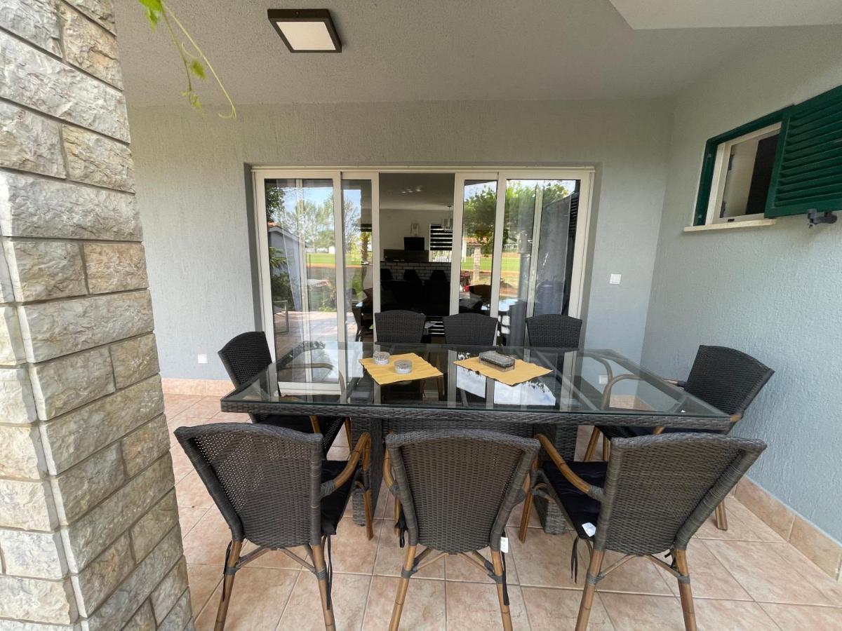 Enna Apartment A Meerblick Perfect Location Медулин Экстерьер фото